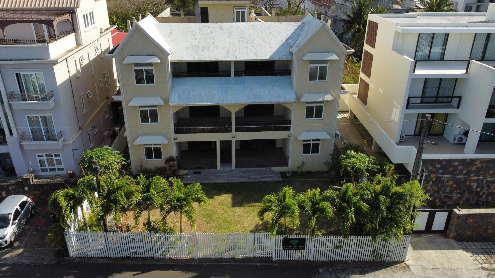 Le Diamant Vert Apartments @ Mont Choisy 외부 사진